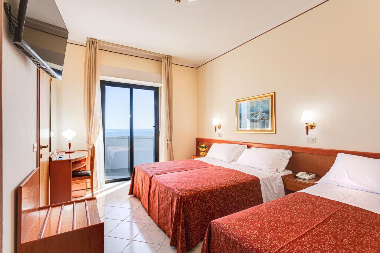 Hotel Delle Nazioni Milano Marittima Exteriör bild
