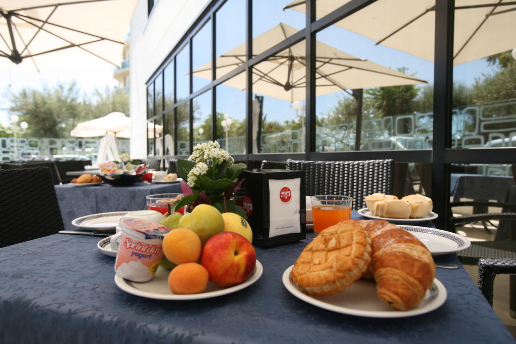 Hotel Delle Nazioni Milano Marittima Exteriör bild