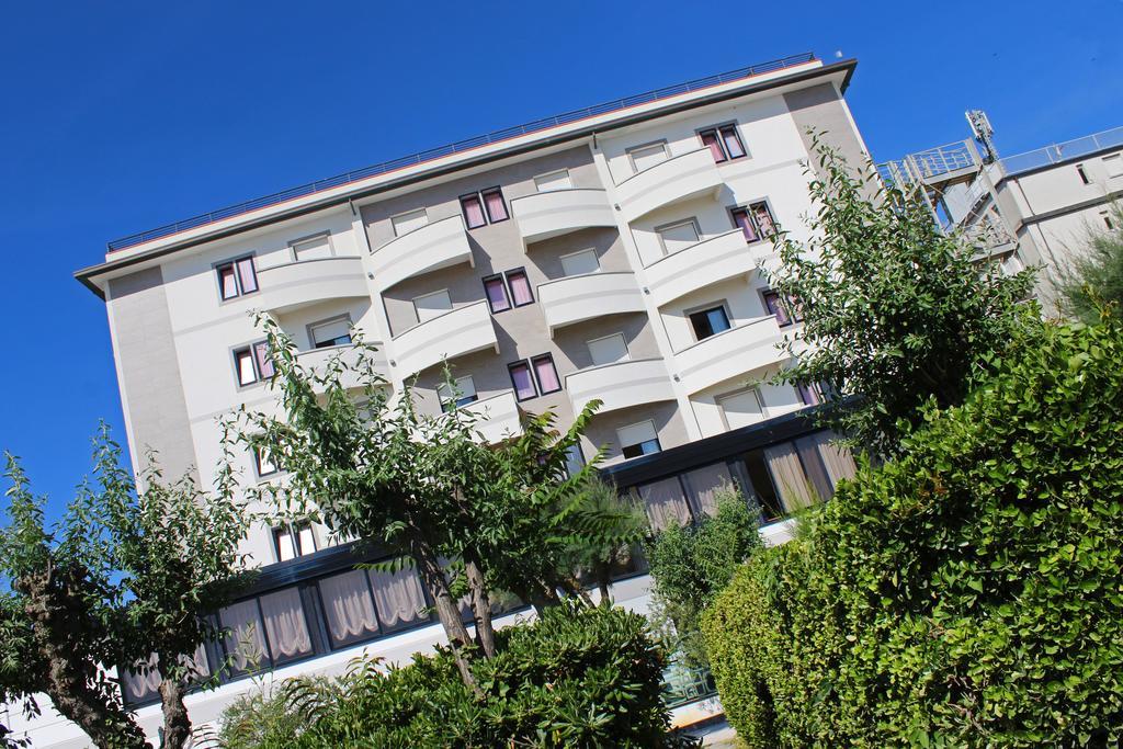 Hotel Delle Nazioni Milano Marittima Exteriör bild