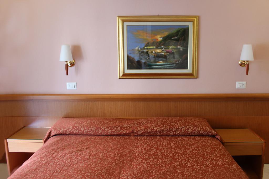 Hotel Delle Nazioni Milano Marittima Exteriör bild